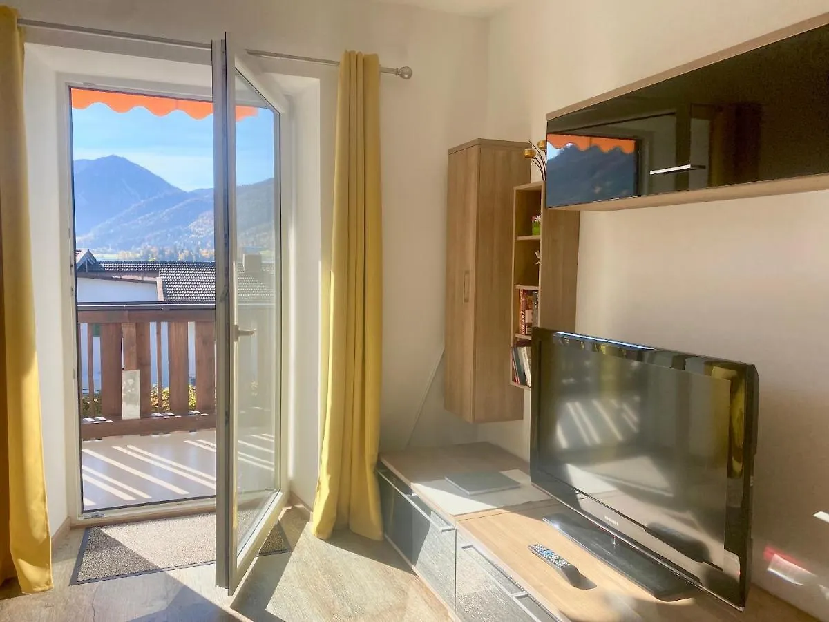 Apartment Studio Inselblick Fuer 2 Mit Traumpanorama Schliersee